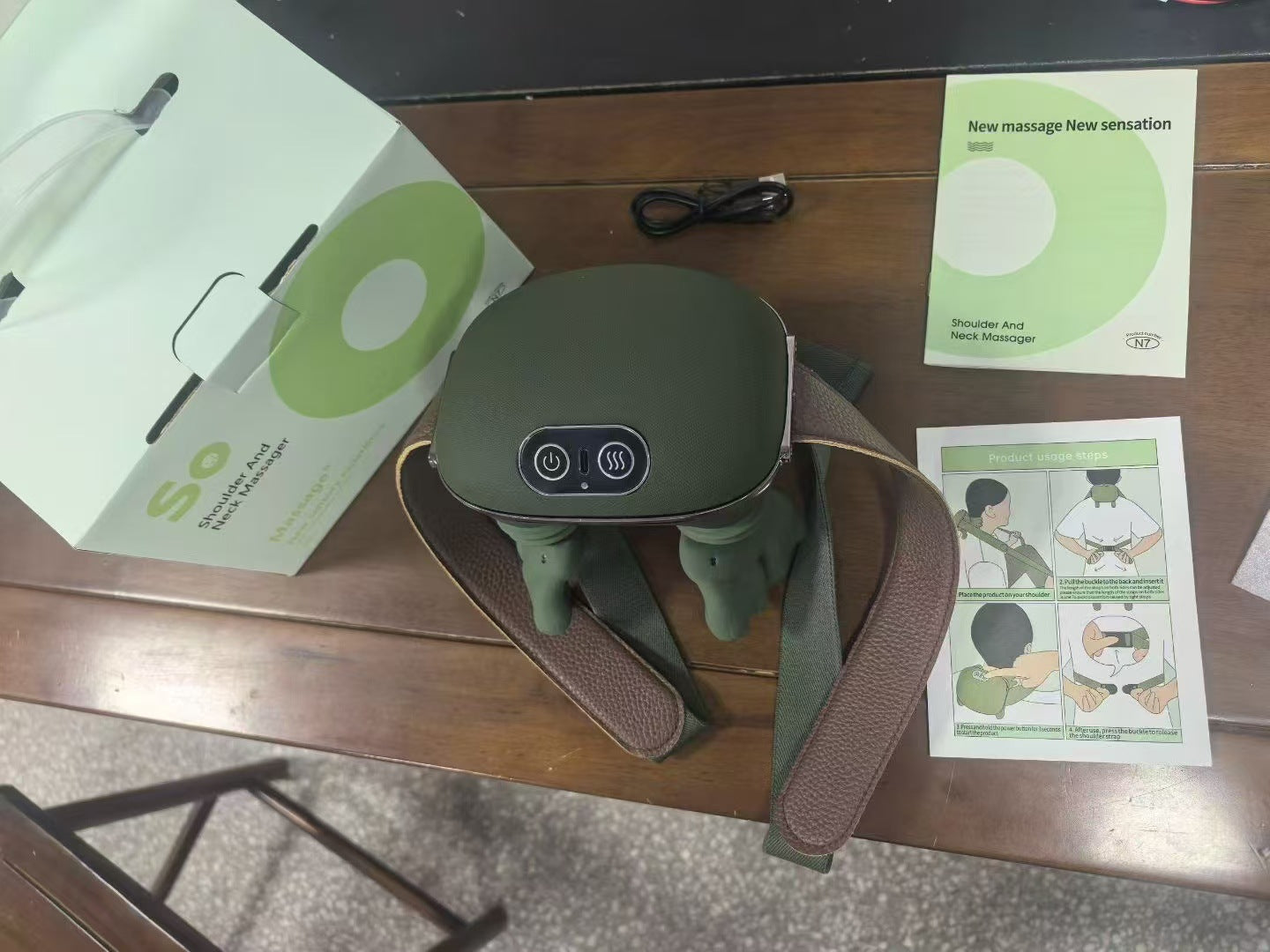 Cordless Neck & Shoulder Massager – Deep Kneading + Heat Relief